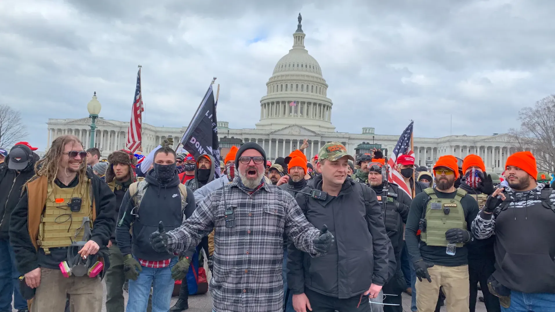 64 Days | the crowd and its leaders