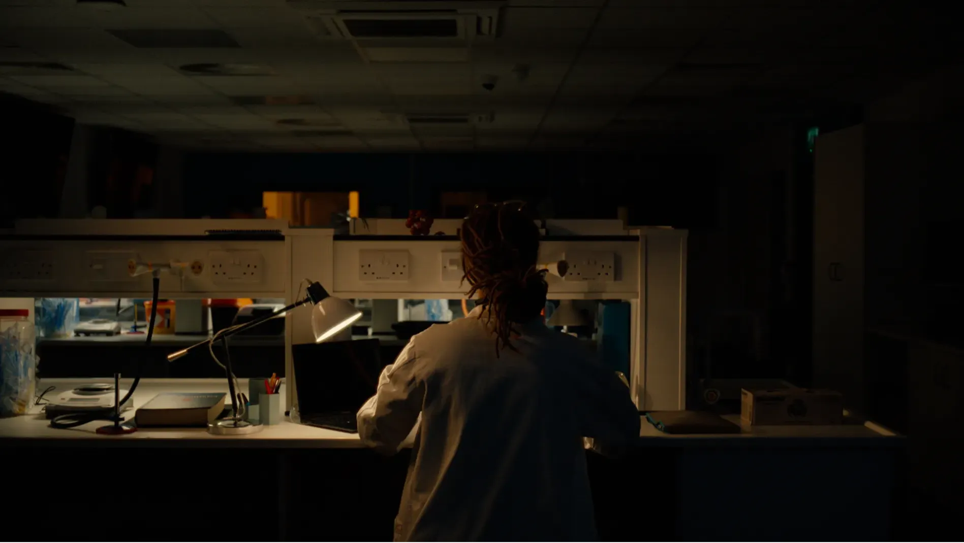 Hannah works late at the lab