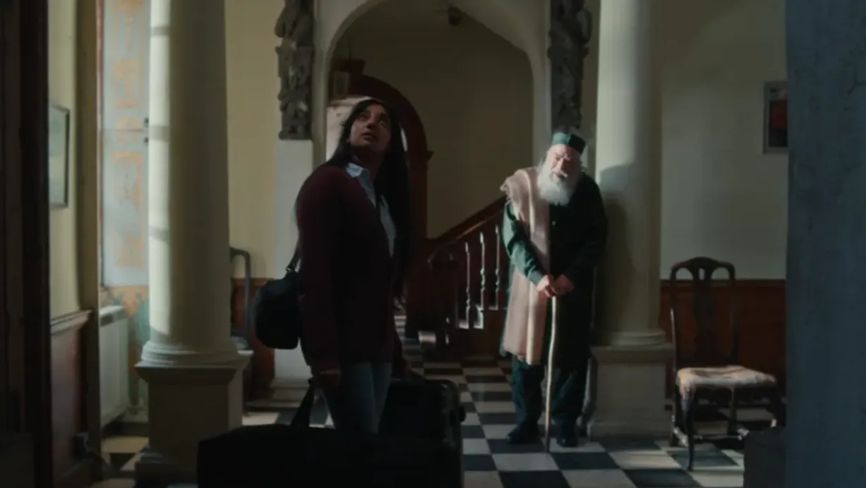 Izzy first steps into the Dorrington Manor