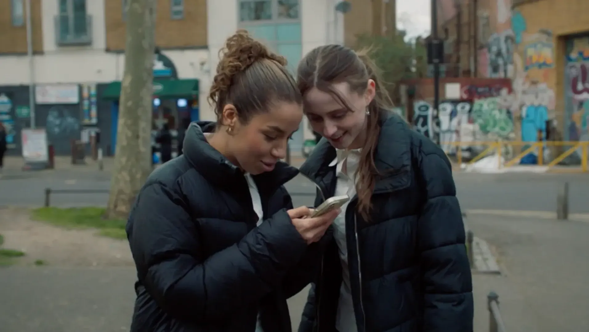 Sylvie and Riz checking out Michael's photography website