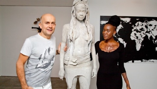 Marc Quinn – Making Waves