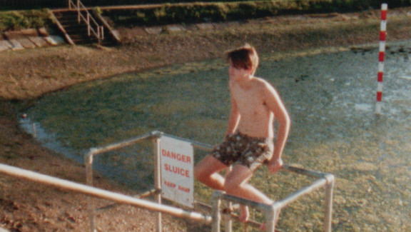 Blackwater Mouth Tollesbury Creek Jumping Ladz