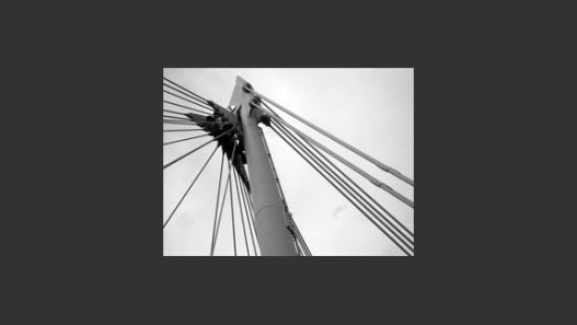 Hungerford: Symphony of a London Bridge